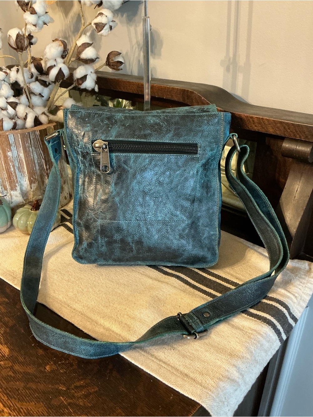 NWOT Bed Stu Leather Venice Beach Crossbody Bag Betta Blue Black Luxe MSRP $240 - Picture 4 of 12